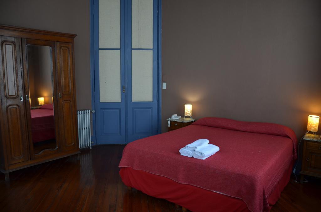 Ritz Hotel & Hostel Ba Buenos Aires Zewnętrze zdjęcie